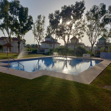 Apartamento Los Alamos Totalmente Reformado Junio 2023 Torremolinos Buitenkant foto